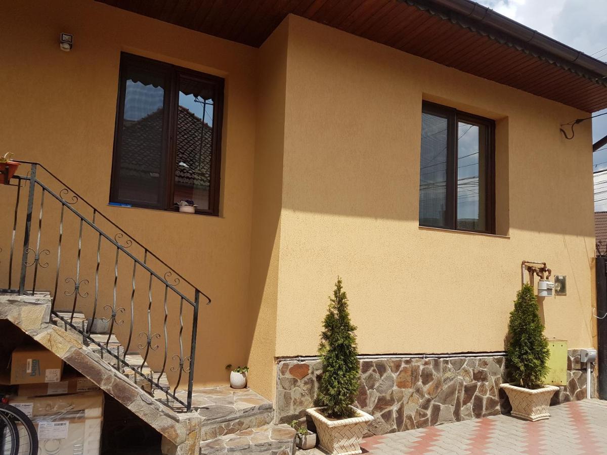 Casa Ovesia Villa Sacele Ngoại thất bức ảnh